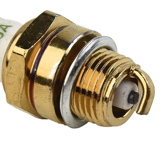 BM6A Spark Plug for Chainsaw, Lawn Mower, Strimmer – High-Performance Replacement for M7/L7T/CJ8/1560